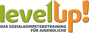 Logo_Level Up – ipcenter Logo vom Sozialkompetenztraining Level Up!