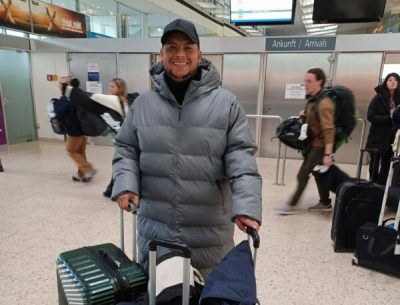Fachkraft Haithem am Flughafen