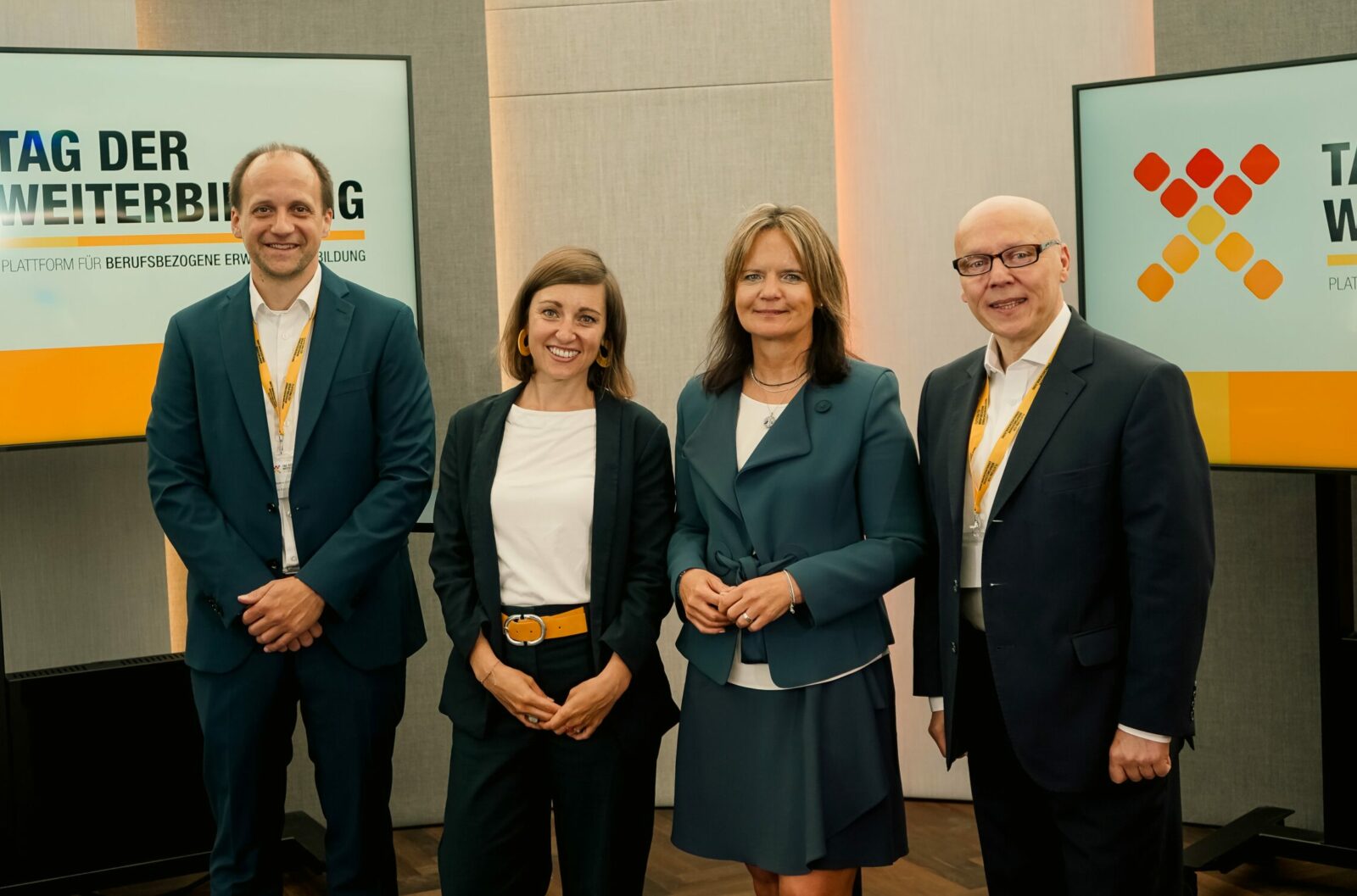 Speaker:innen und Moderatorin des Tag der Weiterbildung 2023