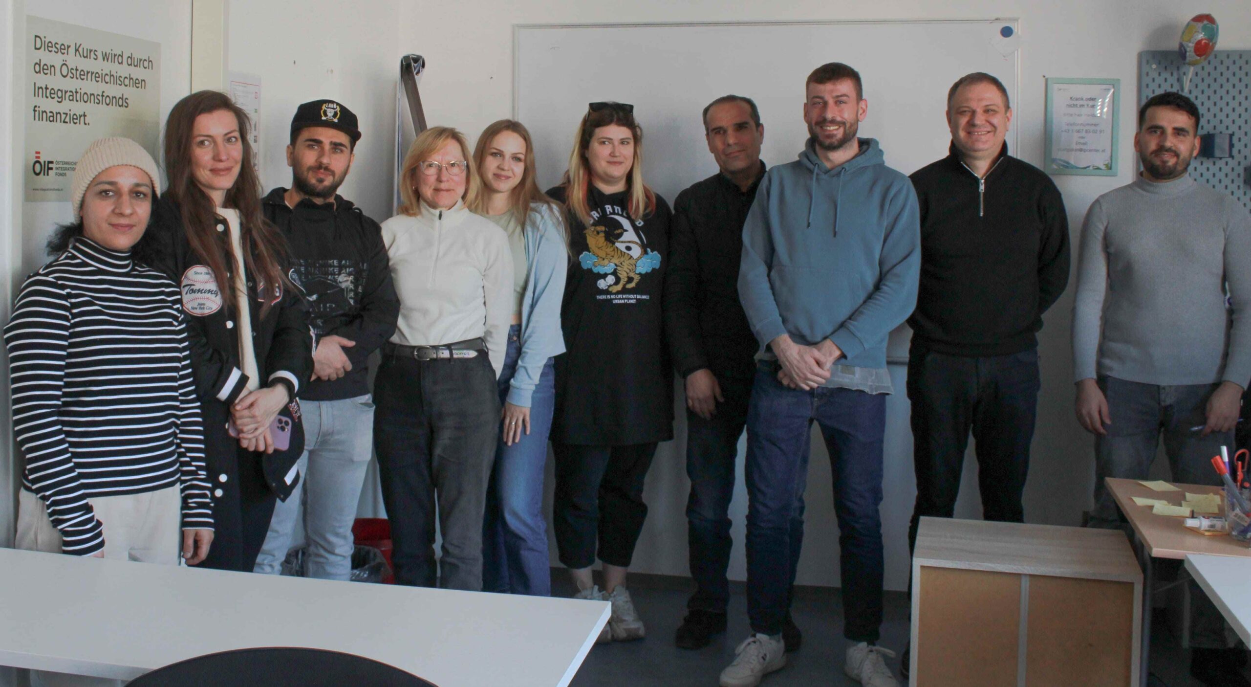 Gruppenbild der Teilnehmer:innen