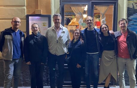 Gruppenfoto von dem GEMS Kick Off