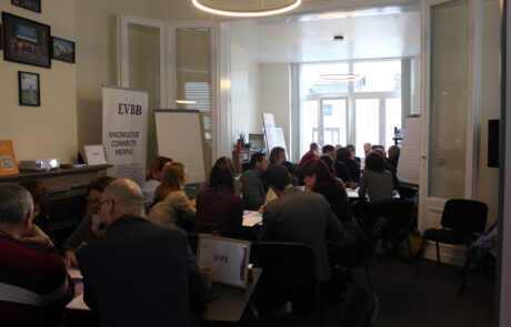 Foto von Projektpartnern in Brüssel während dem FuTourAlliance Kick Off